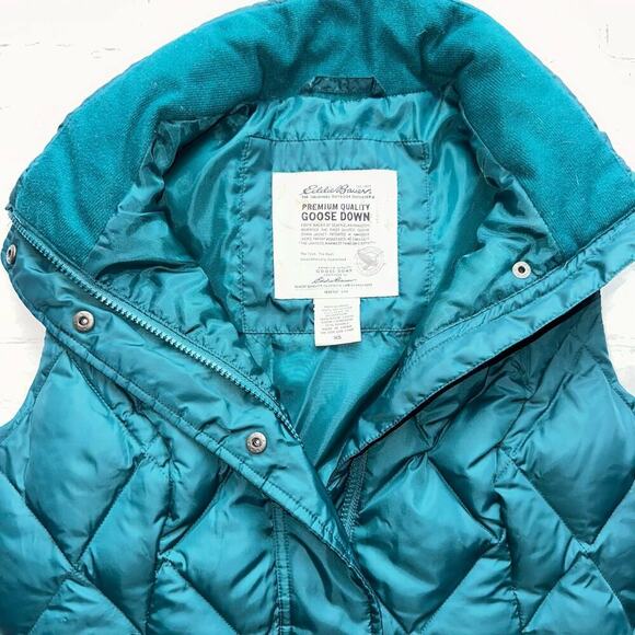 EUC Women’s XS Eddie Bauer Dk Teal Premium Quality Goose Down Puffer Vest Jacket - Picture 3 of 10